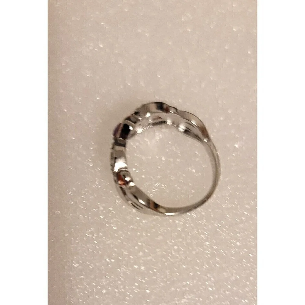 NIB - Heart Shape Promise Ring w/ Inlaid Shiny Amethyst - Size 9